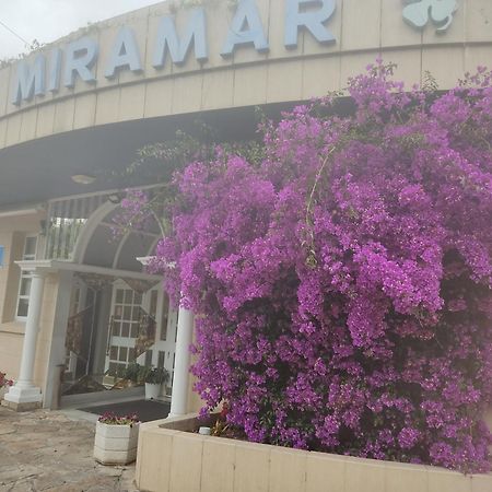 Hotel Miramar Laredo Buitenkant foto