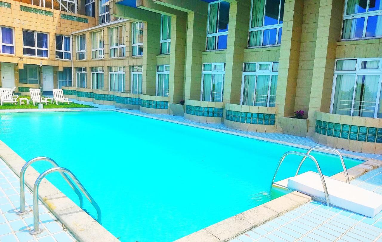 Hotel Miramar Laredo Buitenkant foto