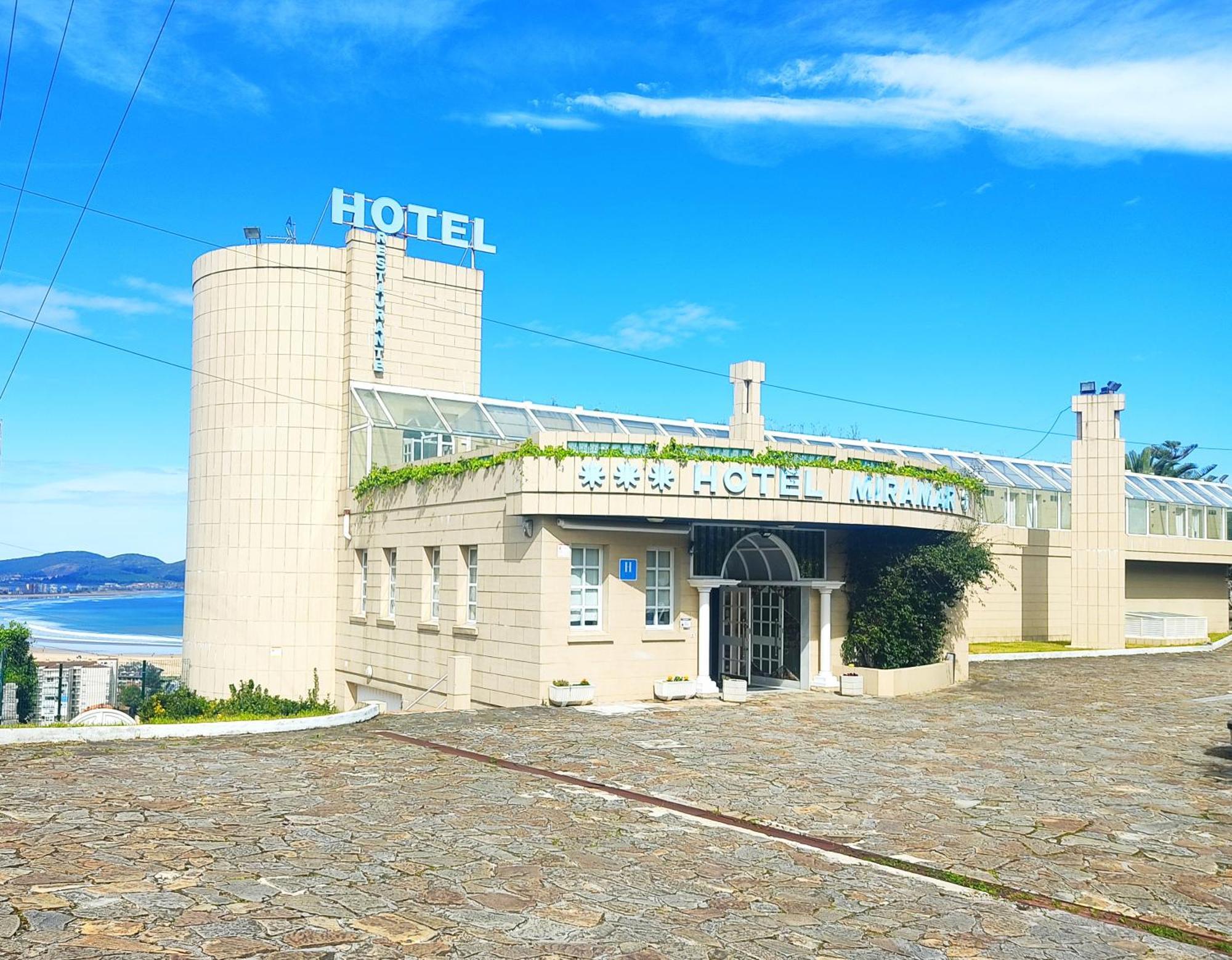 Hotel Miramar Laredo Buitenkant foto