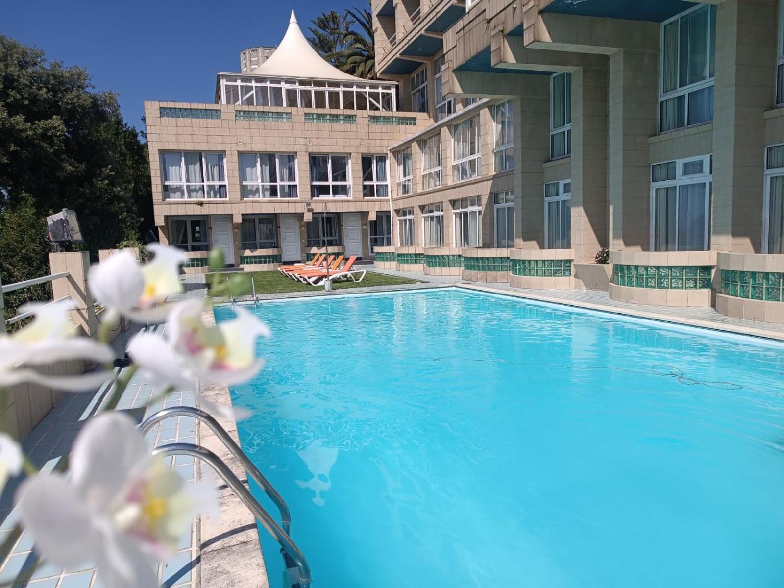 Hotel Miramar Laredo Buitenkant foto