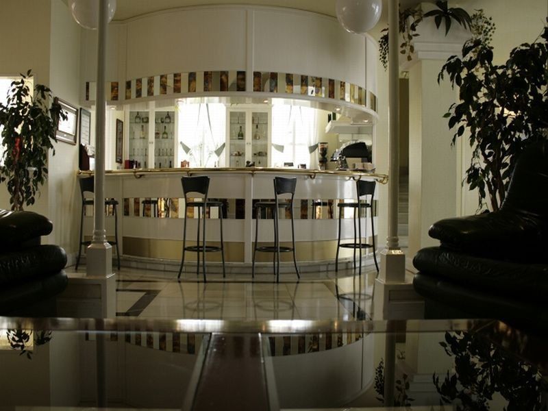 Hotel Miramar Laredo Buitenkant foto